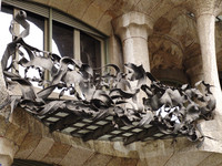 Casa Milà (La Pedrera), fachada desde la calle Provenza, detalle del balcón