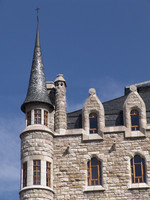 Casa de los Botines, view of tower