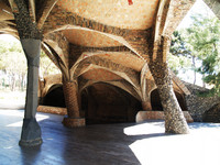 Colònia Güell Crypt, detail of outside of entrance