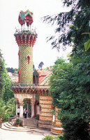 El Capricho, détail de la tour