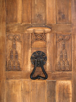 Episcopal Palace of Astorga, entrance porch detail