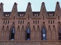 Collège des Thérésiennes, vue de la façade, détail de fenêtre